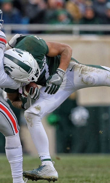 Buckeyes take advantage of field position to beat Spartans 26-6